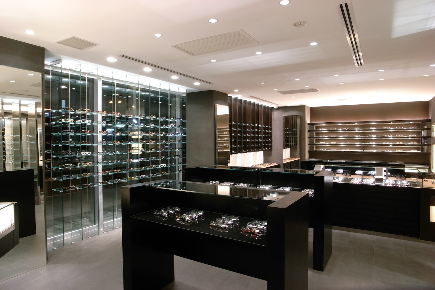 金子眼鏡店 南船場店